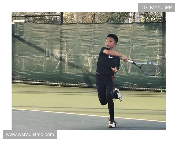 杭州网球队团队协作的独特优势与其他球队的深度对比分析 杭州网球队团队协作的独特优势与其他球队的深度对比分析