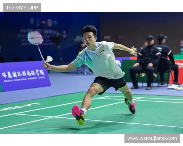 成都羽毛球队在大师赛中的团队协作表现分析与启示 成都羽毛球队在大师赛中的团队协作表现分析与启示